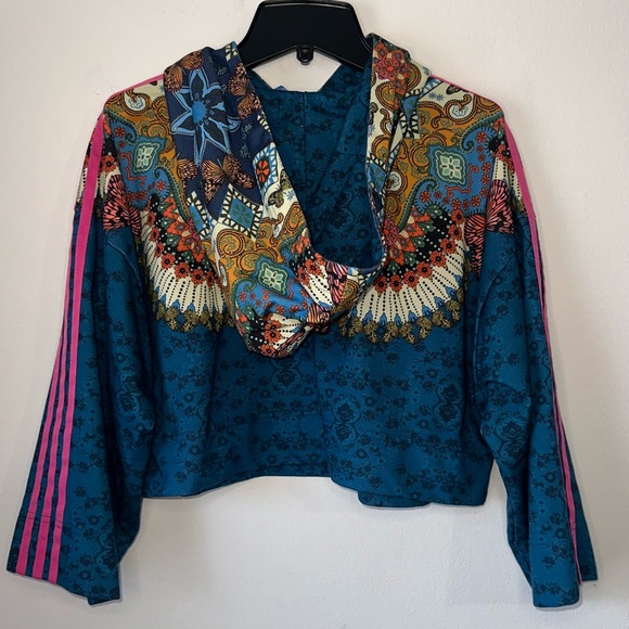 Adidas x Farm Rio Borbomix Cropped Hoodie Women’s - Picture 3 of 7